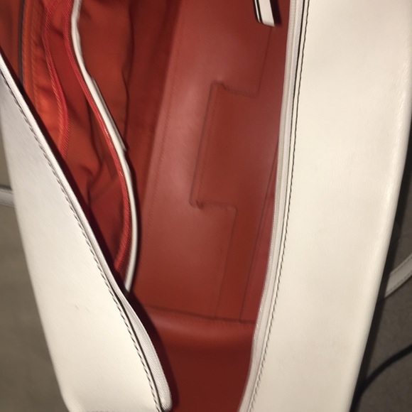 Tory Burch Parker Tote - Picture 7 of 11